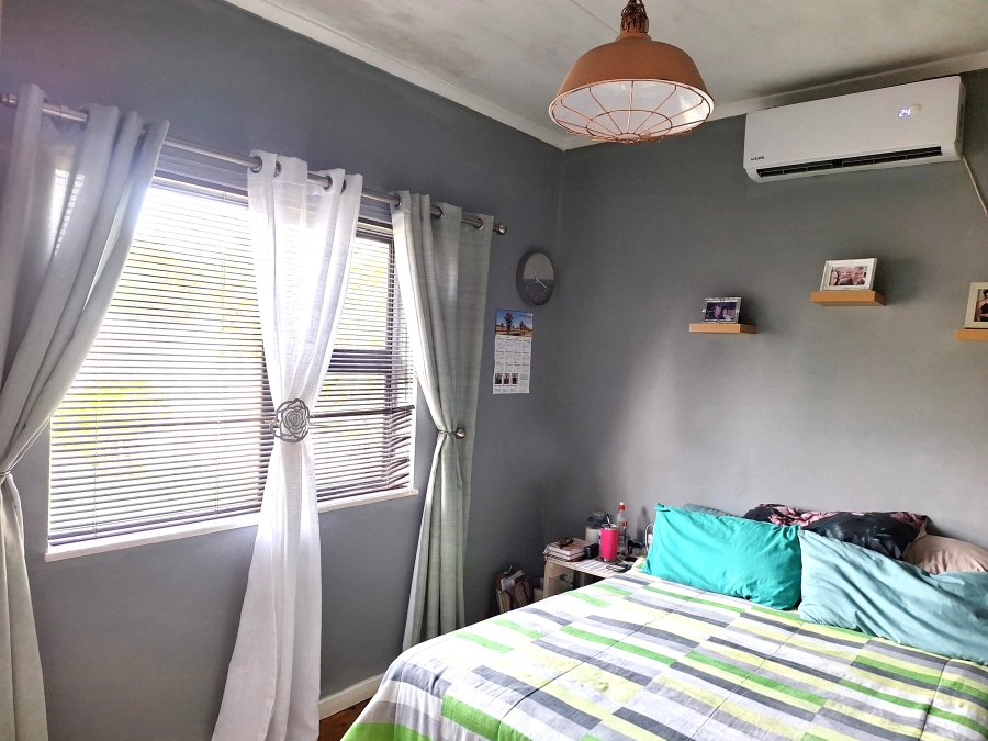 4 Bedroom Property for Sale in Van Riebeeck Hoogte Eastern Cape